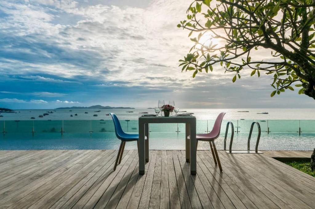 Seven Zea Chic Hotel Pattaya Buitenkant foto